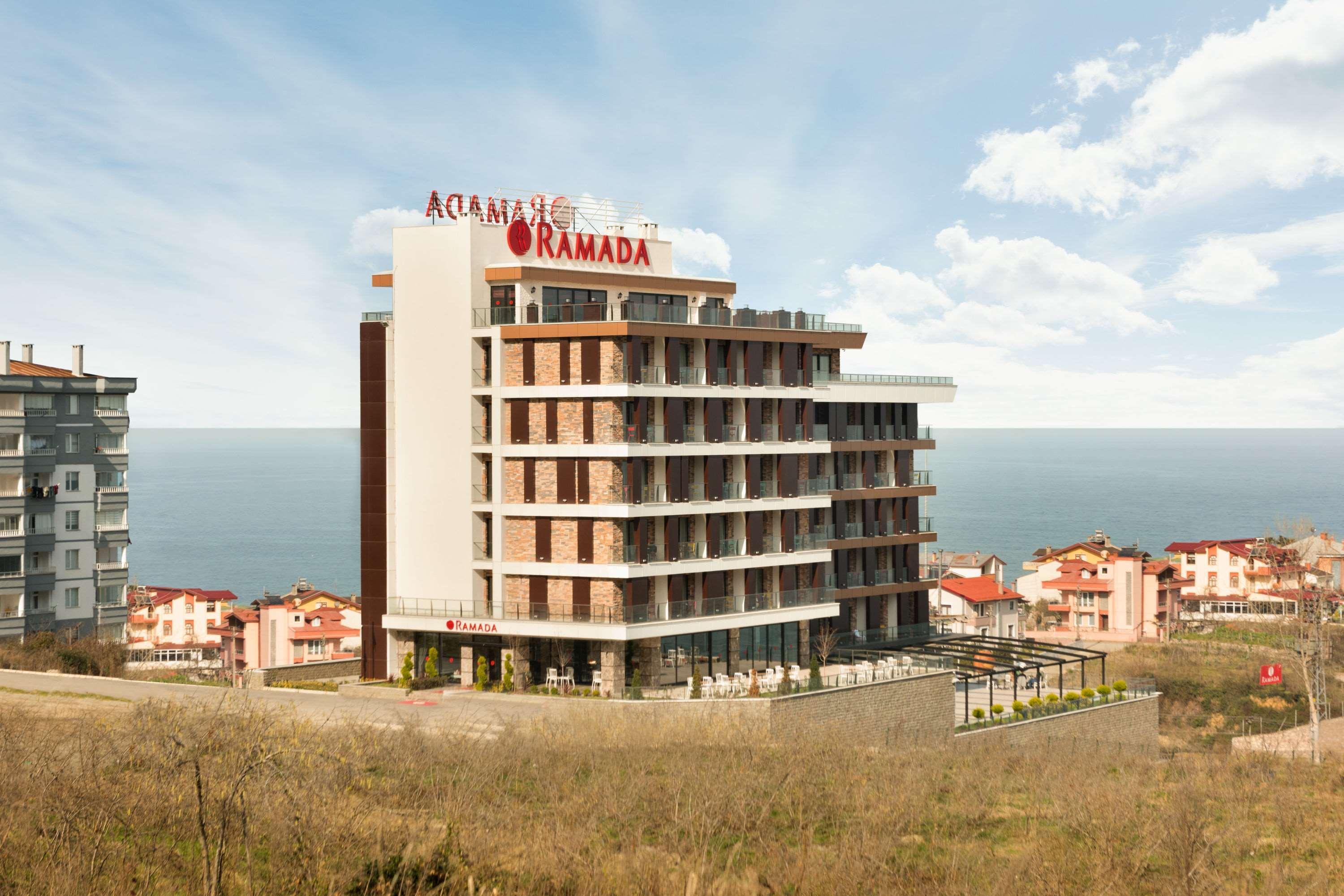 Ramada By Wyndham Giresun Piraziz Hotel Exterior photo