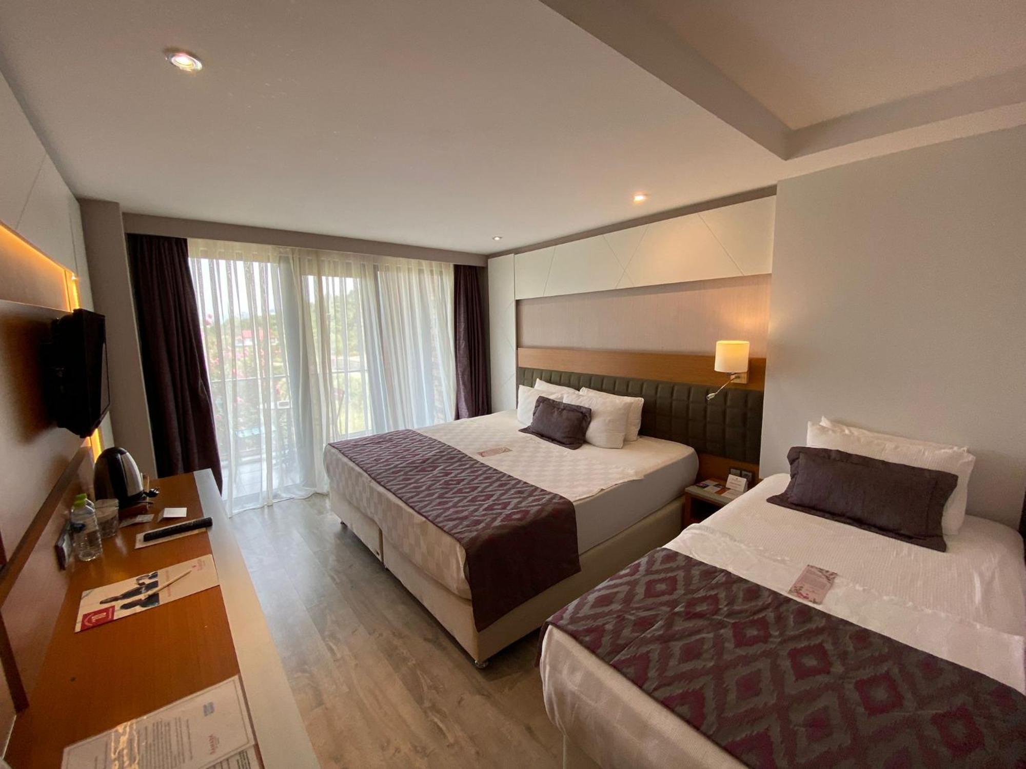 Ramada By Wyndham Giresun Piraziz Hotel Exterior photo